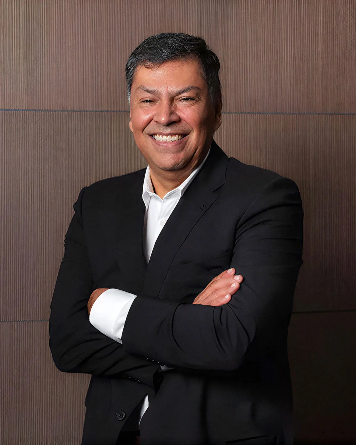 Román A. Vélez - Gerente General & Socio Director